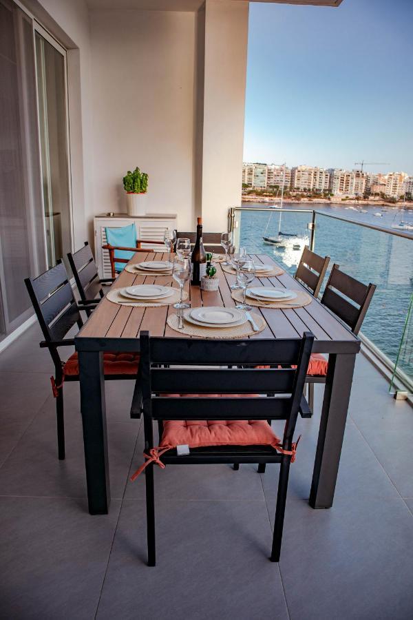 Seafront Two Bedroom Apartment Saint Julian's Luaran gambar